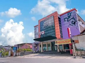 OYO 1367 Damon Butik Hotel