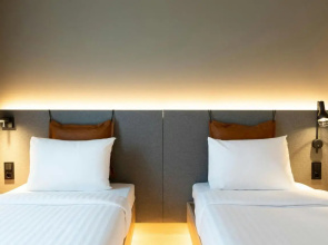 Moxy Hamburg - Finkenwerder