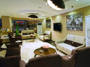 Nafoura Al Hamra Hotel