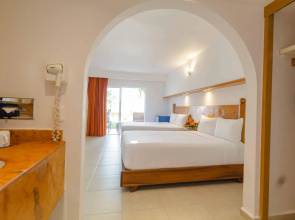 Beachscape Kin ha Villas & Suites
