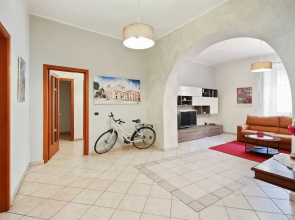Central Balcony Apartment