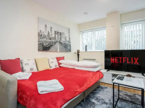 MPL Apartments - Queens Broadway F4