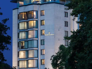 Four Seasons Hotel London at Park Lane