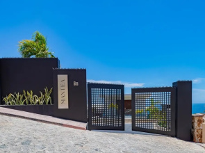 Spectacular Modern Luxury and Exceptional Amenities at Mantea Casa Cabo in Pedregal