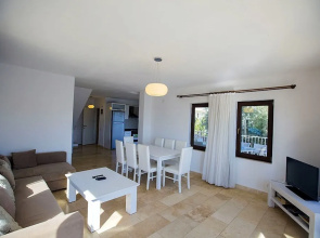 Villa Iris