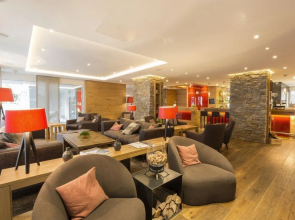 Hotel Crown