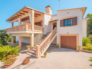Villa Tacaritx