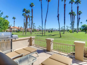 Patio + Resort Amenities: Palm Desert Escape