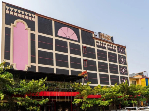 Gran Surya Hotel Cikarang