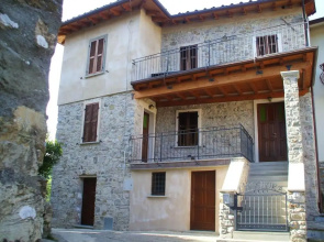 Apartment With 2 Bedrooms in Orturano, With Wonderful Mountain View, Enclosed Garden and Wifi Near the Slopes