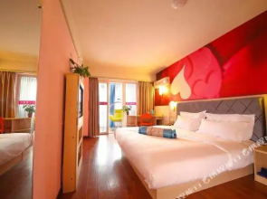 π Hotel (Chengdu Wangjianglou Wanda Plaza)