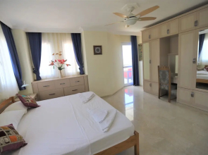 Villa Ruya,with Swimming Pool & Stunning sea Views