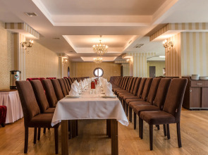 Отель Ruma Expo