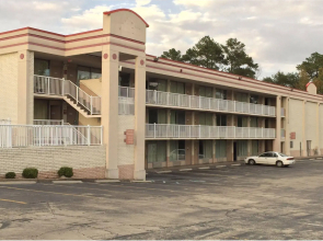 Magnuson Hotel Columbia
