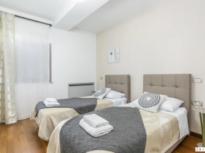 Happy in Fazana with 5 bedrooms and 1 bathrooms