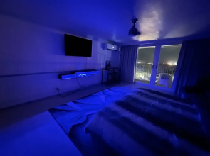 Stylish Suite With Ocean Views