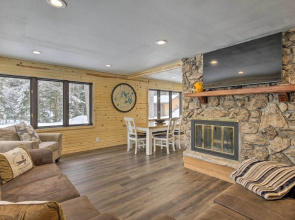 'deerskin Lodge' w/ Boat Dock & Fire Pit!