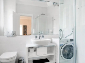 Urban Downtown Apartment