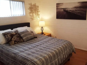 Tempe Hot location 2 Bed ASU Cozy Convenient