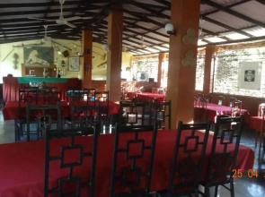 S and K Safari Village Hotel - Wasgamuwa