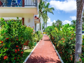 Paseo Del Sol Cenote 304 3 Bedroom Condo by RedAwning