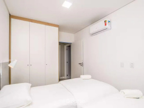 Apto c/ churrasq. 650m da praia - Ingleses CCI003