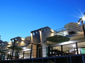 Eldorado Pool villa