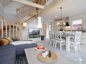 Stunning Home in Zerpenschleuse With 2 Bedrooms and Wifi