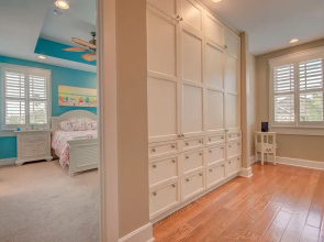 Ultimate Island Getaway - Monthly Beach Rental 4 Bedroom Home by RedAwning