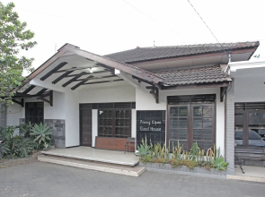 RedDoorz @ Soekarno Hatta 2