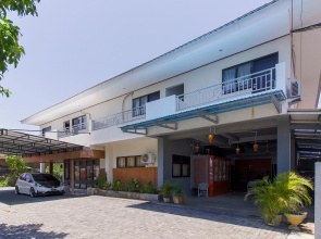 RedDoorz near Sam Ratulangi Airport