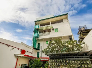 OYO 842 City Smiles Apartelle (Vaccinated Staff)