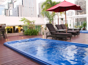 Отель FuramaXclusive Asoke Hotel