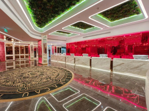 YOHO Treasure Island Hotel