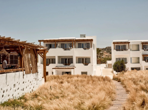 Naxian On The Beach Luxury Boutique Suites