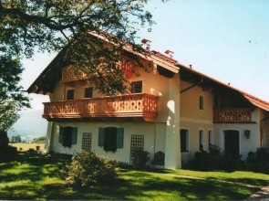 La Pause Musicale Near Salzburg Austria Luxury Chalet Swimming Lake