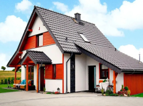 Holiday Home With Garden, Sauna, Jacuzzi
