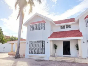 Casa Lavin