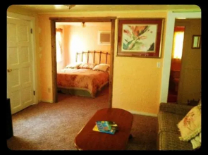 Vista Del Lago Lake House And Cottages