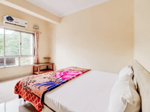 SPOT ON 42974 Seema Garden