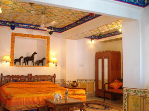 Haveli Braj Bhushanjee Heritage Hotel