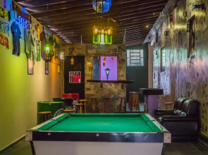 São Jorge Pub Hostel