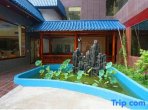 Hecheng Garden Hotel