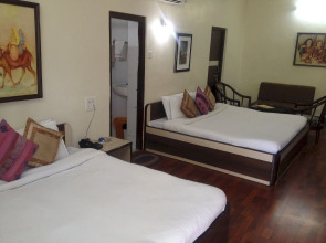 Hotel Karnavati