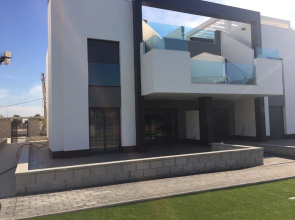 Groundfloor Apartment Oasis Beach El Raso - F1145