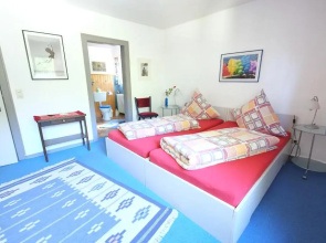 Frauenpension Arleta - Women only