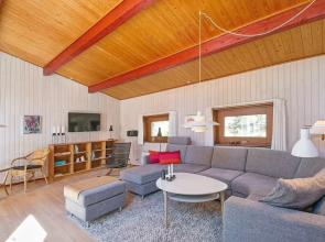 Tranquil Holiday Home in Nexø near Sea