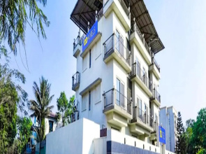 Fabhotel Shree Sai Residency