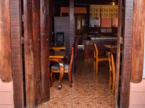 Hostel La Choza Inn