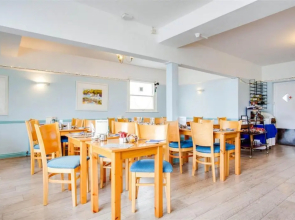 Godolphin Arms Hotel